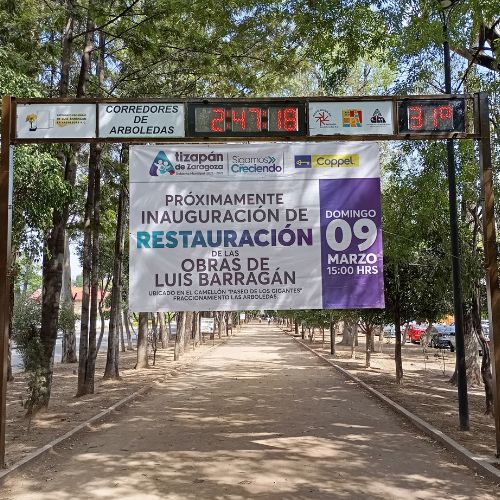 square luis barragan